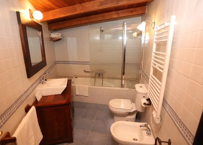 Hotel Rustico Finisterrae 2*